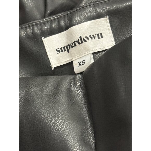 superdown Kaitlyn Faux Leather Pant in Black X-Small New Womens Vegan Trousers - Picture 8 of 9